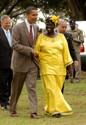 Maathai_and_Obama_in_Nairobi