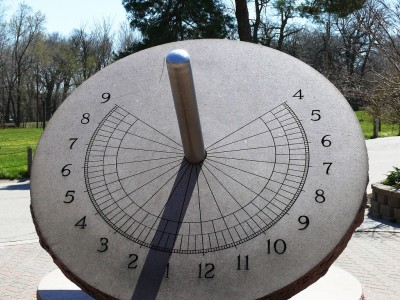 sundials-dont-do-daylight-savings-time